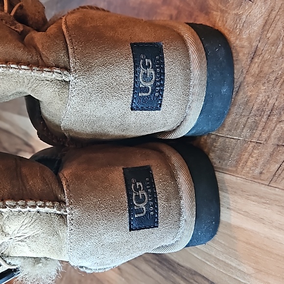 Ugg Bailey Button Suede Boots - Picture 7 of 9